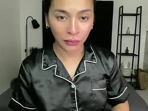 Snapshot of your_bianca69 chatting on December 30, 2024, 2:42 am your bianca69 online show from December 30, 2024, 2:42 am