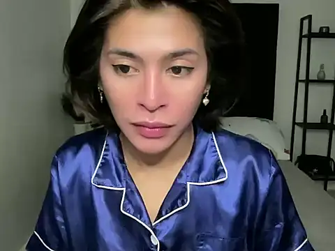 Snapshot of your_bianca69 chatting on February 14, 2025, 1:13 am your bianca69 online show from February 14, 2025, 1:13 am