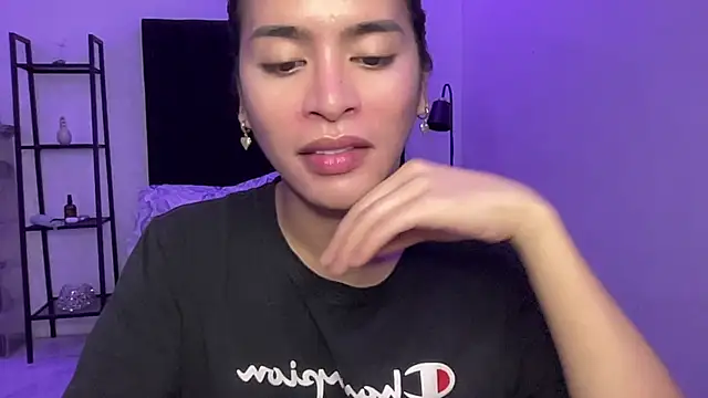 Snapshot of your_bianca69 chatting on March 26, 2026, 5:13 am your bianca69 online show from March 26, 2026, 5:13 am