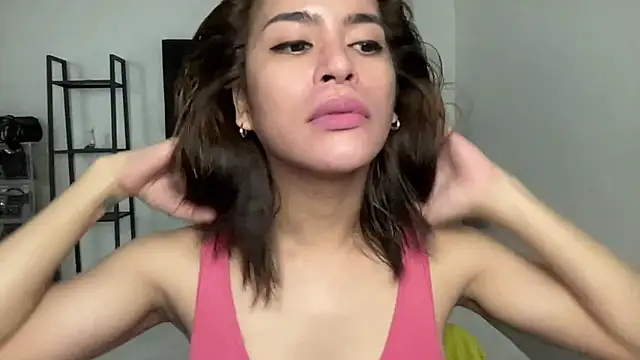 your bianca69 online show from May 28, 2026, 12:19 am