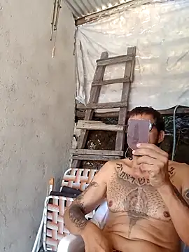 Snapshot of el_principe_hot chatting on February 19, 2025, 6:43 pm el principe hot online show from February 19, 2025, 6:43 pm