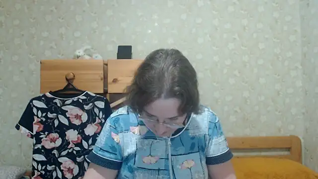 Snapshot of Smart_Rose chatting on April 23, 2026, 4:09 pm Smart Rose online show from April 23, 2026, 4:09 pm