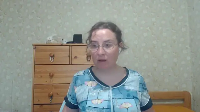 Snapshot of Smart_Rose chatting on May 8, 2026, 4:34 pm Smart Rose online show from May 8, 2026, 4:34 pm