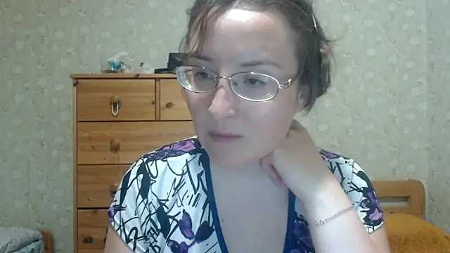 Snapshot of Smart_Rose chatting on May 11, 2026, 5:21 pm Smart Rose online show from May 11, 2026, 5:21 pm