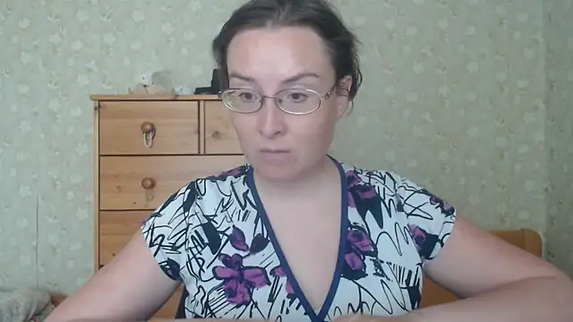 Snapshot of Smart_Rose chatting on May 12, 2026, 2:14 pm Smart Rose online show from May 12, 2026, 2:14 pm