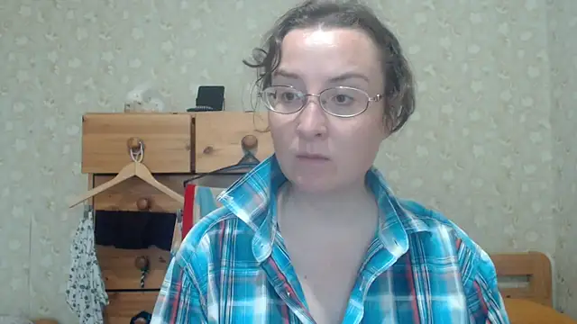 Snapshot of Smart_Rose chatting on May 21, 2026, 4:14 pm Smart Rose online show from May 21, 2026, 4:14 pm