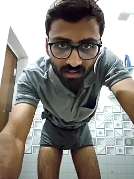 Snapshot of krishna8035 chatting on November 23, 2025, 10:48 am krishna8035 online show from November 23, 2025, 10:48 am