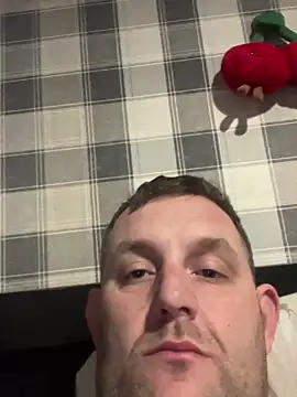 Eddieh2k7 online show from March 2, 2026, 12:13 am