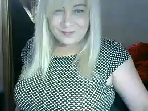 Snapshot of AgoniA7 chatting on February 11, 2025, 6:11 pm AgoniA7 online show from February 11, 2025, 6:11 pm