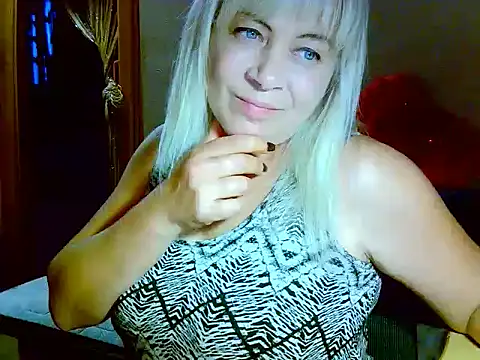 Snapshot of AgoniA7 chatting on September 12, 2025, 4:07 pm AgoniA7 online show from September 12, 2025, 4:07 pm