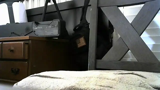 1chatter3 online show from November 8, 2025, 2:06 pm