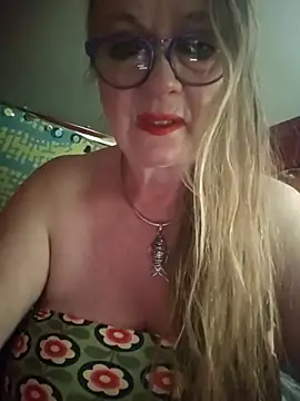 MucMilf59 online show from March 26, 2026, 5:02 am