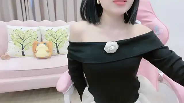 Snapshot of Meilian2021 chatting on December 9, 2024, 6:45 am Meilian2021 online show from December 9, 2024, 6:45 am