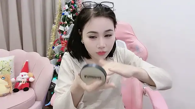 Snapshot of Meilian2021 chatting on December 20, 2024, 4:20 am Meilian2021 online show from December 20, 2024, 4:20 am