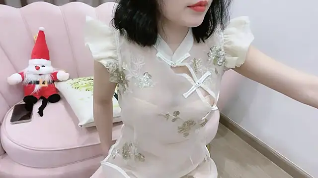 Snapshot of Meilian2021 chatting on January 14, 2025, 8:20 am Meilian2021 online show from January 14, 2025, 8:20 am