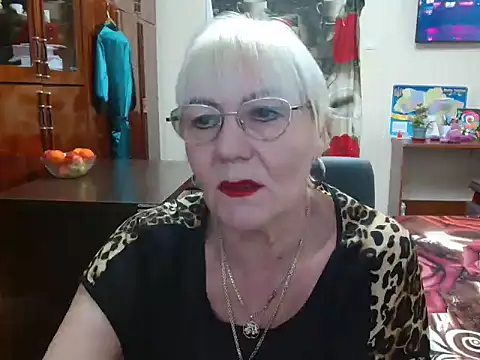 Snapshot of JenaCheim chatting on January 10, 2025, 6:31 am JenaCheim online show from January 10, 2025, 6:31 am
