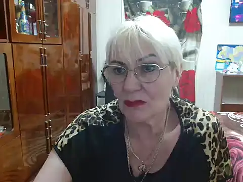 Snapshot of JenaCheim chatting on March 7, 2025, 8:33 pm JenaCheim online show from March 7, 2025, 8:33 pm