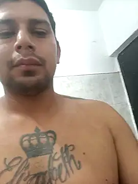 Snapshot of Camilooo-97 chatting on September 20, 2025, 2:01 am Camilooo-97 online show from September 20, 2025, 2:01 am