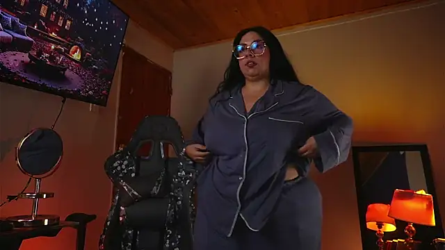 coraline latin online show from October 11, 2025, 11:36 pm