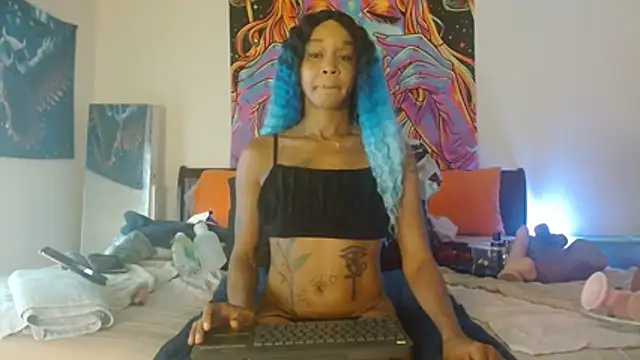 Snapshot of EnticingAaliyah chatting on July 5, 2026, 3:41 pm EnticingAaliyah online show from July 5, 2026, 3:41 pm