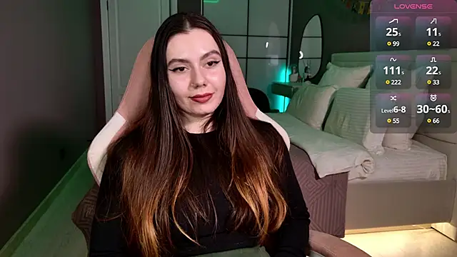 Foxohlove online show from February 16, 2025, 2:32 pm