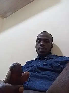 Kentcharming online show from May 23, 2026, 9:52 pm