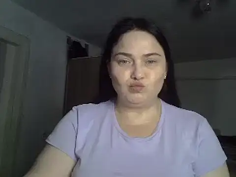 Snapshot of TammyAh chatting on February 16, 2025, 2:09 am TammyAh online show from February 16, 2025, 2:09 am