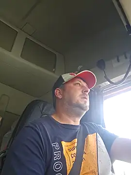 ktmtom247 online show from October 2, 2025, 11:17 am