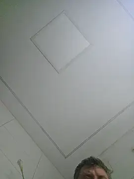 ktmtom247 online show from October 5, 2025, 3:27 am