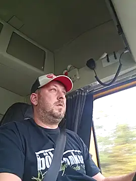 ktmtom247 online show from October 27, 2025, 10:08 am