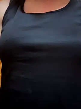 Chic desire online show from February 22, 2026, 6:50 pm