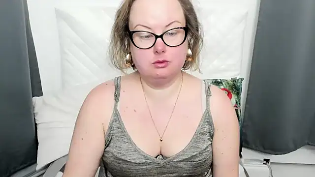 dirtyBonnie online show from March 4, 2026, 5:35 am