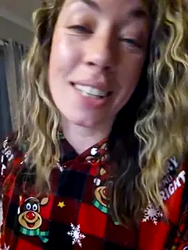 Snapshot of _NinaLuvSins_ chatting on November 15, 2025, 3:30 pm NinaLuvSins online show from November 15, 2025, 3:30 pm