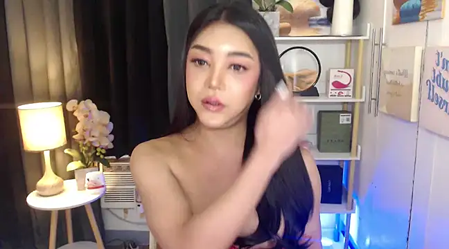 Snapshot of AsianMariaTs chatting on January 14, 2025, 10:59 am AsianMariaTs online show from January 14, 2025, 10:59 am