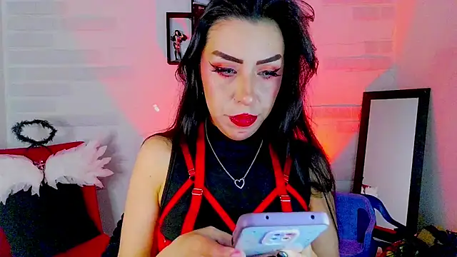 sky girl1 online show from October 26, 2025, 6:52 am