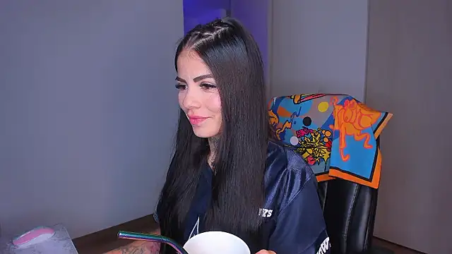 Lisegg  online show from January 8, 2026, 11:45 am