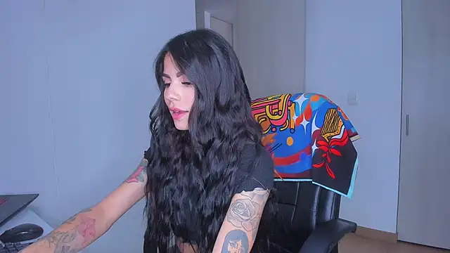 Lisegg  online show from February 16, 2026, 4:25 pm