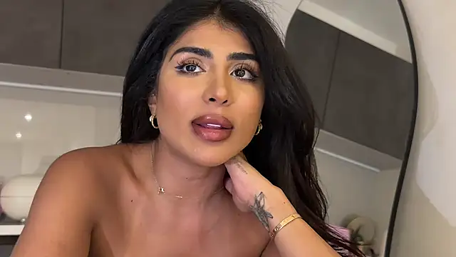 ArabicBarbie online show from November 16, 2025, 10:04 pm