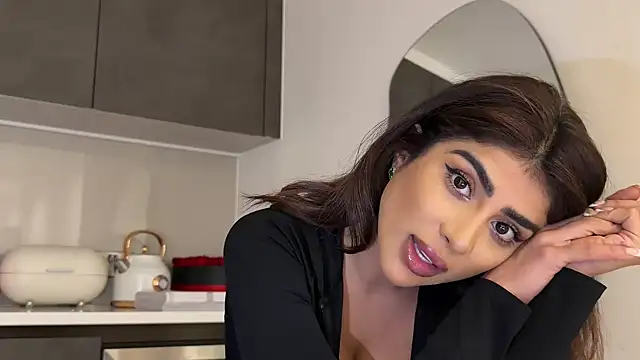 ArabicBarbie online show from February 16, 2026, 10:28 pm