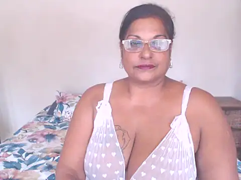 Snapshot of sexylax17 chatting on October 14, 2025, 2:29 pm sexylax17 online show from October 14, 2025, 2:29 pm