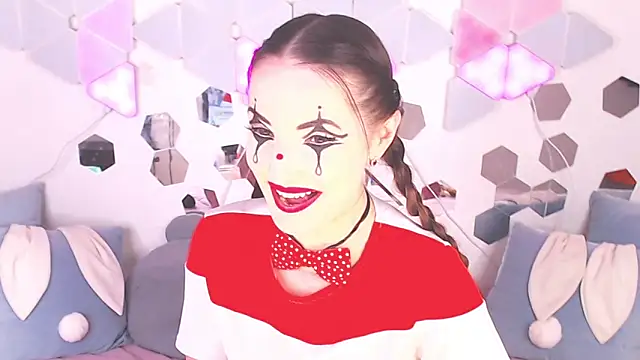 LexiKiss online show from December 13, 2025, 10:59 pm