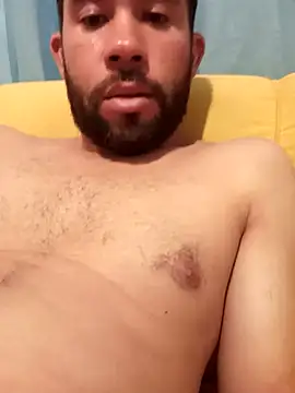 DOM22CM online show from October 6, 2025, 11:24 pm