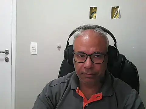 MorenoBrazil69 online show from February 12, 2026, 7:42 pm