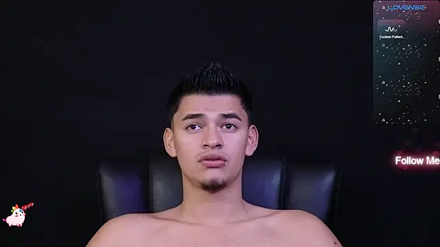 Snapshot of VikoHands chatting on January 24, 2025, 7:07 pm VikoHands online show from January 24, 2025, 7:07 pm