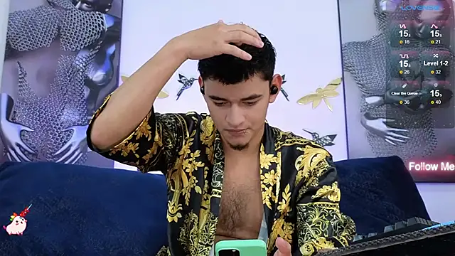 Snapshot of VikoHands chatting on February 18, 2025, 7:52 pm VikoHands online show from February 18, 2025, 7:52 pm