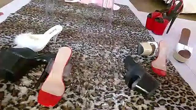 Snapshot of Sweet-Ginger chatting on January 30, 2025, 4:45 pm Sweet-Ginger online show from January 30, 2025, 4:45 pm