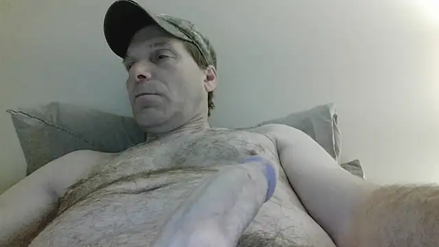 cumhere71 online show from June 13, 2026, 3:37 am