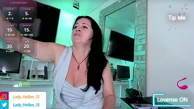 LADY HELLEN online show from February 27, 2025, 7:04 pm