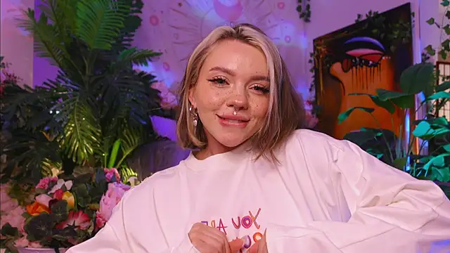 KristaBrooks online show from January 30, 2025, 4:55 pm