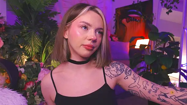 KristaBrooks online show from February 9, 2025, 5:11 pm